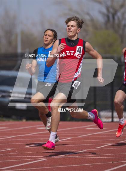 Thumbnail 3 in Bill Summa Invitational photogallery.