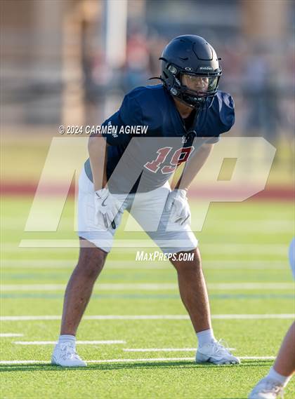 Thumbnail 1 in Tompkins vs Paetow (B teams) photogallery.