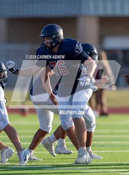 Thumbnail 3 in Tompkins vs Paetow (B teams) photogallery.