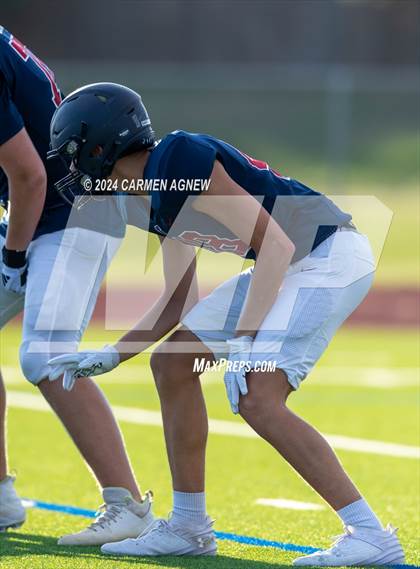 Thumbnail 2 in Tompkins vs Paetow (B teams) photogallery.