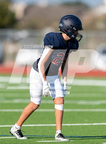 Thumbnail 1 in Tompkins vs Paetow (B teams) photogallery.