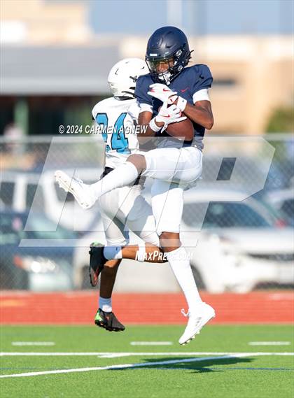 Thumbnail 1 in Tompkins vs Paetow (B teams) photogallery.