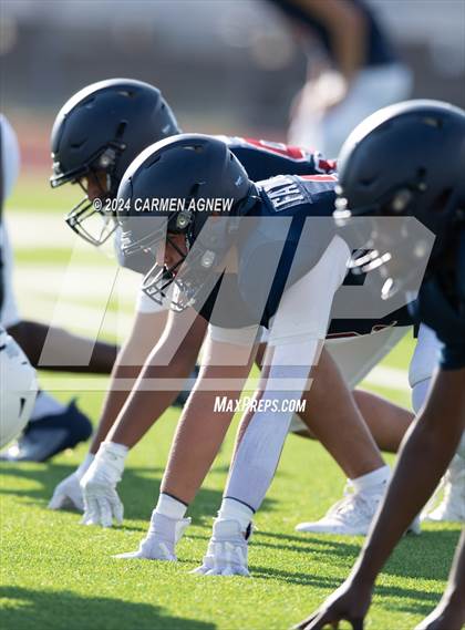 Thumbnail 2 in Tompkins vs Paetow (B teams) photogallery.