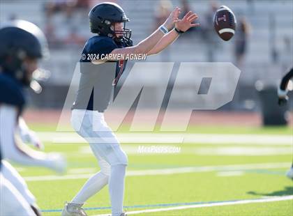 Thumbnail 1 in Tompkins vs Paetow (B teams) photogallery.
