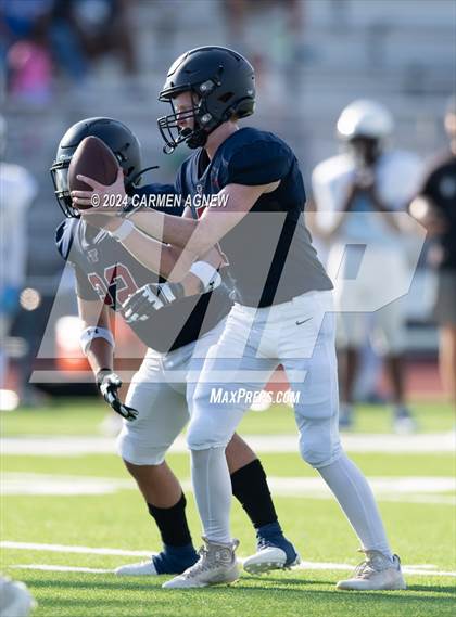 Thumbnail 1 in Tompkins vs Paetow (B teams) photogallery.