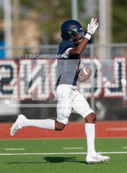 Thumbnail 2 in Tompkins vs Paetow (B teams) photogallery.