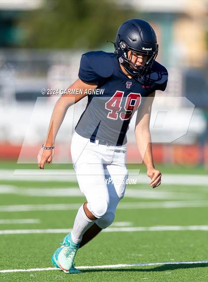 Thumbnail 3 in Tompkins vs Paetow (B teams) photogallery.