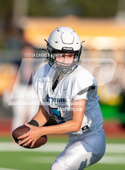 Thumbnail 3 in Tompkins vs Paetow (B teams) photogallery.