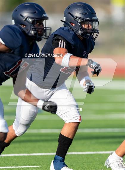 Thumbnail 1 in Tompkins vs Paetow (B teams) photogallery.