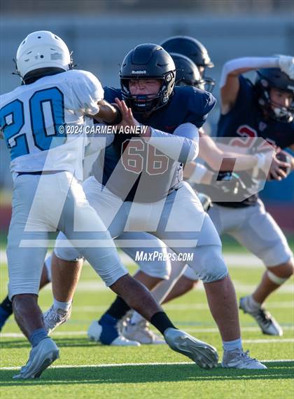 Thumbnail 1 in Tompkins vs Paetow (B teams) photogallery.