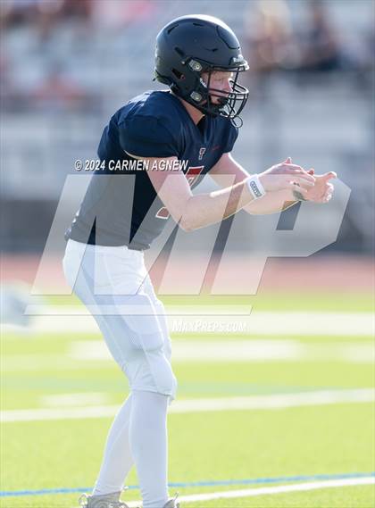 Thumbnail 3 in Tompkins vs Paetow (B teams) photogallery.