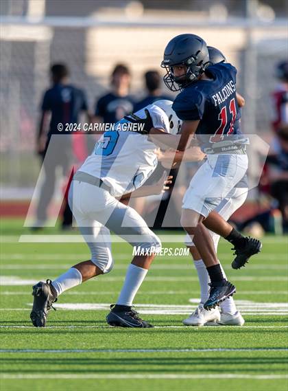 Thumbnail 1 in Tompkins vs Paetow (B teams) photogallery.