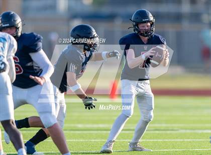 Thumbnail 2 in Tompkins vs Paetow (B teams) photogallery.