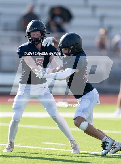 Thumbnail 1 in Tompkins vs Paetow (B teams) photogallery.