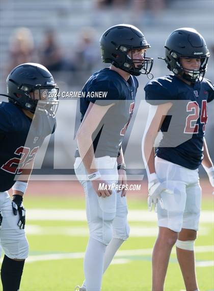 Thumbnail 1 in Tompkins vs Paetow (B teams) photogallery.