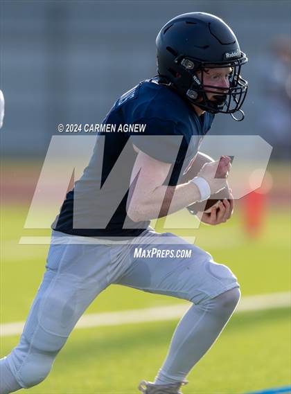 Thumbnail 3 in Tompkins vs Paetow (B teams) photogallery.