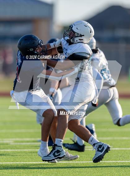 Thumbnail 2 in Tompkins vs Paetow (B teams) photogallery.