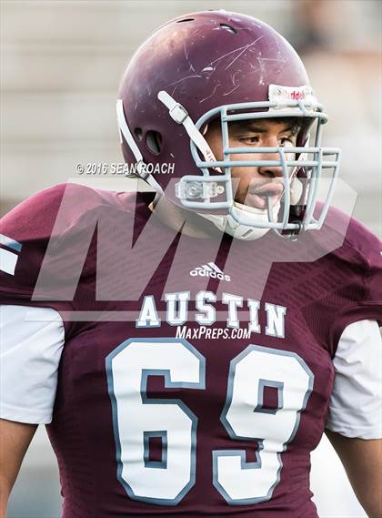 Thumbnail 1 in McCallum @ Austin photogallery.