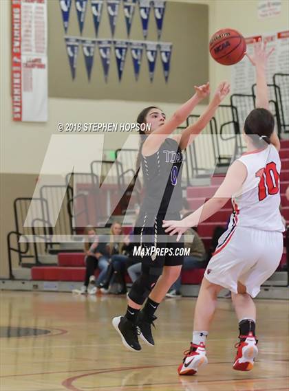 Thumbnail 1 in Tokay @ Lodi photogallery.