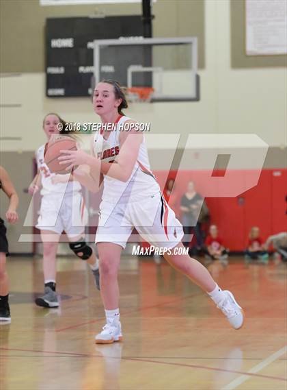 Thumbnail 2 in Tokay @ Lodi photogallery.