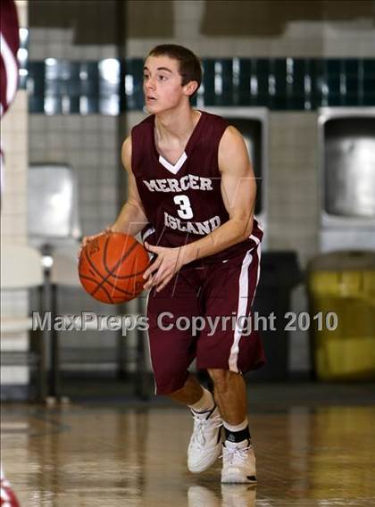 Thumbnail 3 in Mercer Island vs. Rancho Cucamonga (Desert Heat Invitational) photogallery.