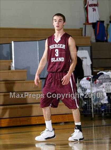 Thumbnail 2 in Mercer Island vs. Rancho Cucamonga (Desert Heat Invitational) photogallery.