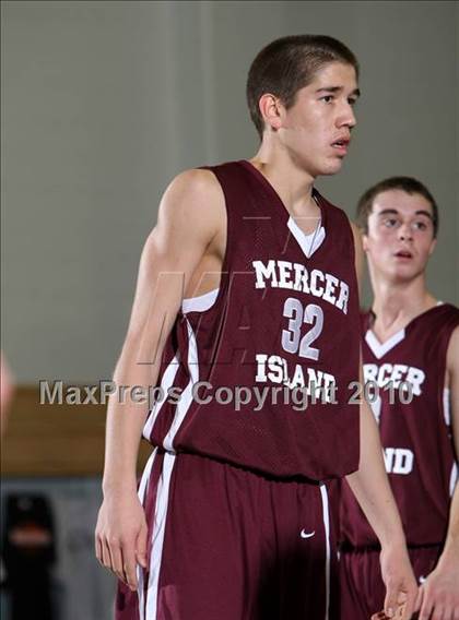 Thumbnail 3 in Mercer Island vs. Rancho Cucamonga (Desert Heat Invitational) photogallery.