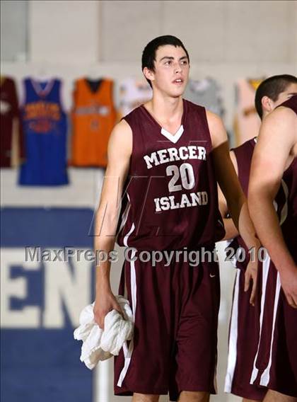 Thumbnail 3 in Mercer Island vs. Rancho Cucamonga (Desert Heat Invitational) photogallery.