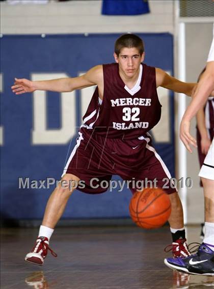 Thumbnail 1 in Mercer Island vs. Rancho Cucamonga (Desert Heat Invitational) photogallery.