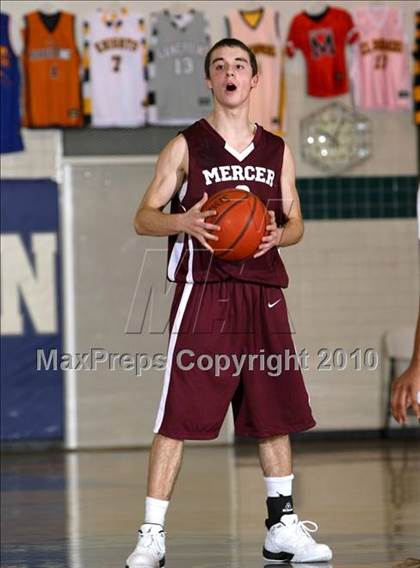 Thumbnail 2 in Mercer Island vs. Rancho Cucamonga (Desert Heat Invitational) photogallery.