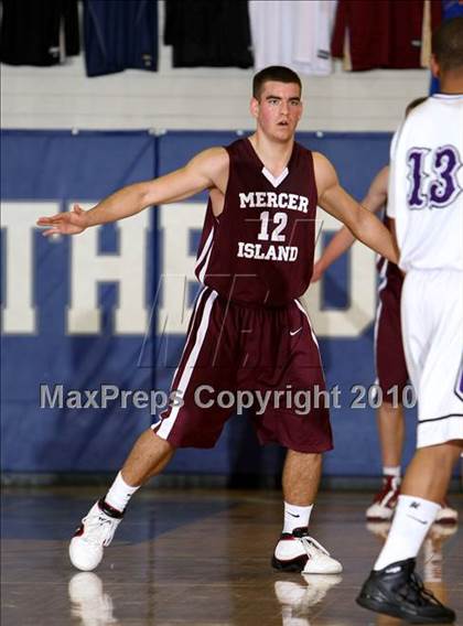Thumbnail 2 in Mercer Island vs. Rancho Cucamonga (Desert Heat Invitational) photogallery.