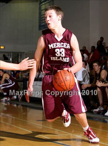 Thumbnail 2 in Mercer Island vs. Rancho Cucamonga (Desert Heat Invitational) photogallery.