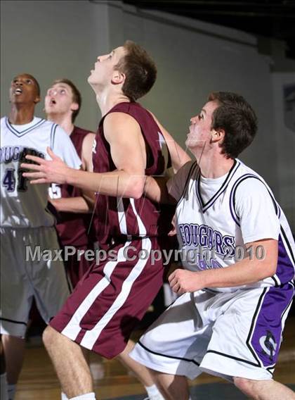 Thumbnail 2 in Mercer Island vs. Rancho Cucamonga (Desert Heat Invitational) photogallery.
