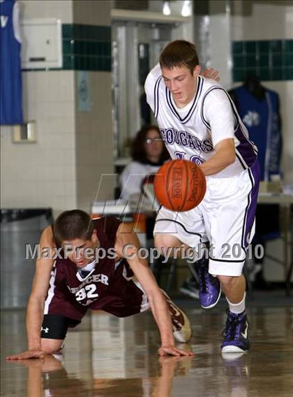 Thumbnail 1 in Mercer Island vs. Rancho Cucamonga (Desert Heat Invitational) photogallery.