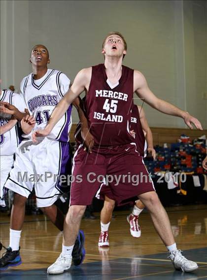 Thumbnail 1 in Mercer Island vs. Rancho Cucamonga (Desert Heat Invitational) photogallery.
