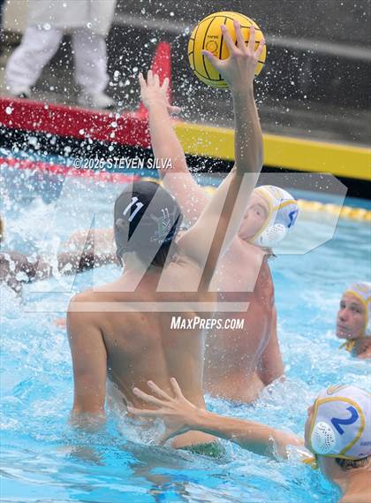 Thumbnail 3 in Grossmont vs. Oceanside (CIF SDS Division 2 Final) photogallery.