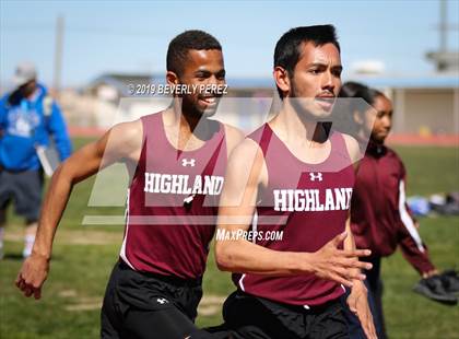 Thumbnail 3 in Highland vs Littlerock vs Eastside (800m) photogallery.