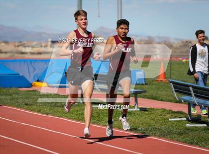 Thumbnail 1 in Highland vs Littlerock vs Eastside (800m) photogallery.