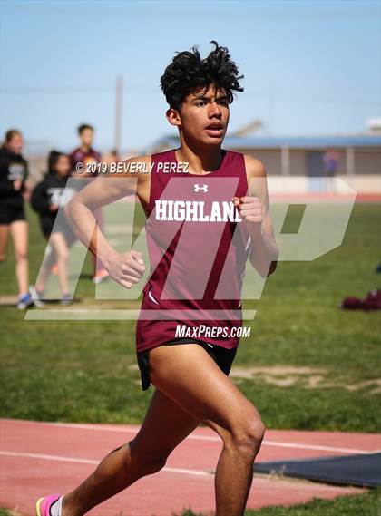 Thumbnail 2 in Highland vs Littlerock vs Eastside (800m) photogallery.