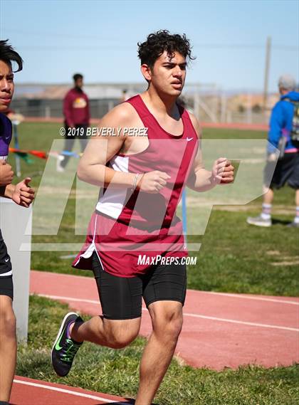 Thumbnail 3 in Highland vs Littlerock vs Eastside (800m) photogallery.