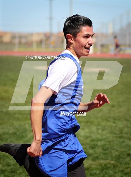 Thumbnail 3 in Highland vs Littlerock vs Eastside (800m) photogallery.