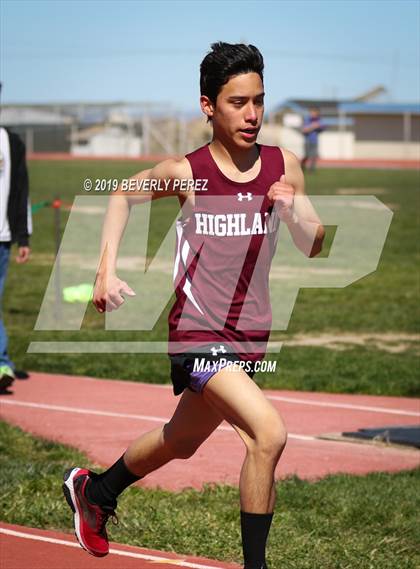 Thumbnail 1 in Highland vs Littlerock vs Eastside (800m) photogallery.
