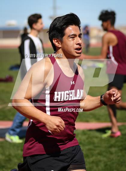 Thumbnail 3 in Highland vs Littlerock vs Eastside (800m) photogallery.