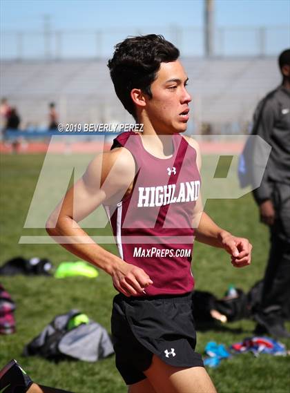 Thumbnail 3 in Highland vs Littlerock vs Eastside (800m) photogallery.