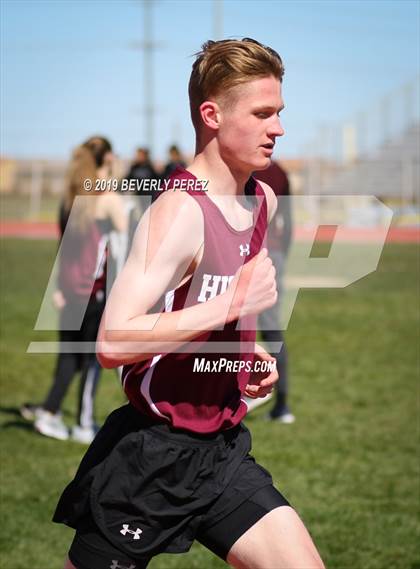 Thumbnail 3 in Highland vs Littlerock vs Eastside (800m) photogallery.