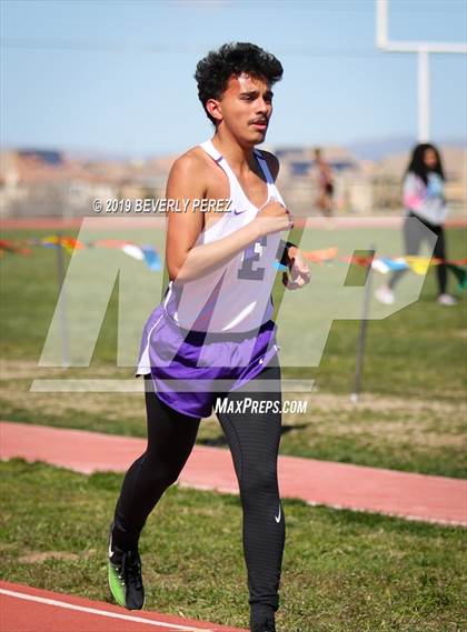 Thumbnail 2 in Highland vs Littlerock vs Eastside (800m) photogallery.