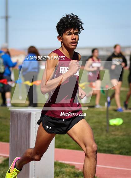 Thumbnail 3 in Highland vs Littlerock vs Eastside (800m) photogallery.