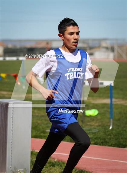 Thumbnail 2 in Highland vs Littlerock vs Eastside (800m) photogallery.