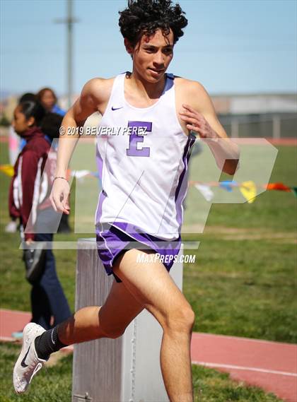 Thumbnail 3 in Highland vs Littlerock vs Eastside (800m) photogallery.
