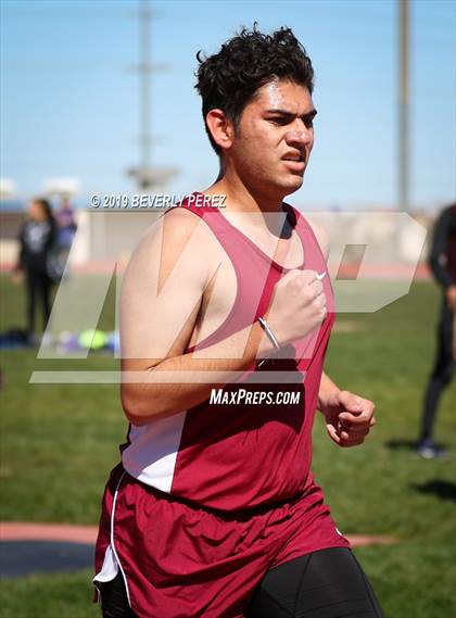 Thumbnail 2 in Highland vs Littlerock vs Eastside (800m) photogallery.